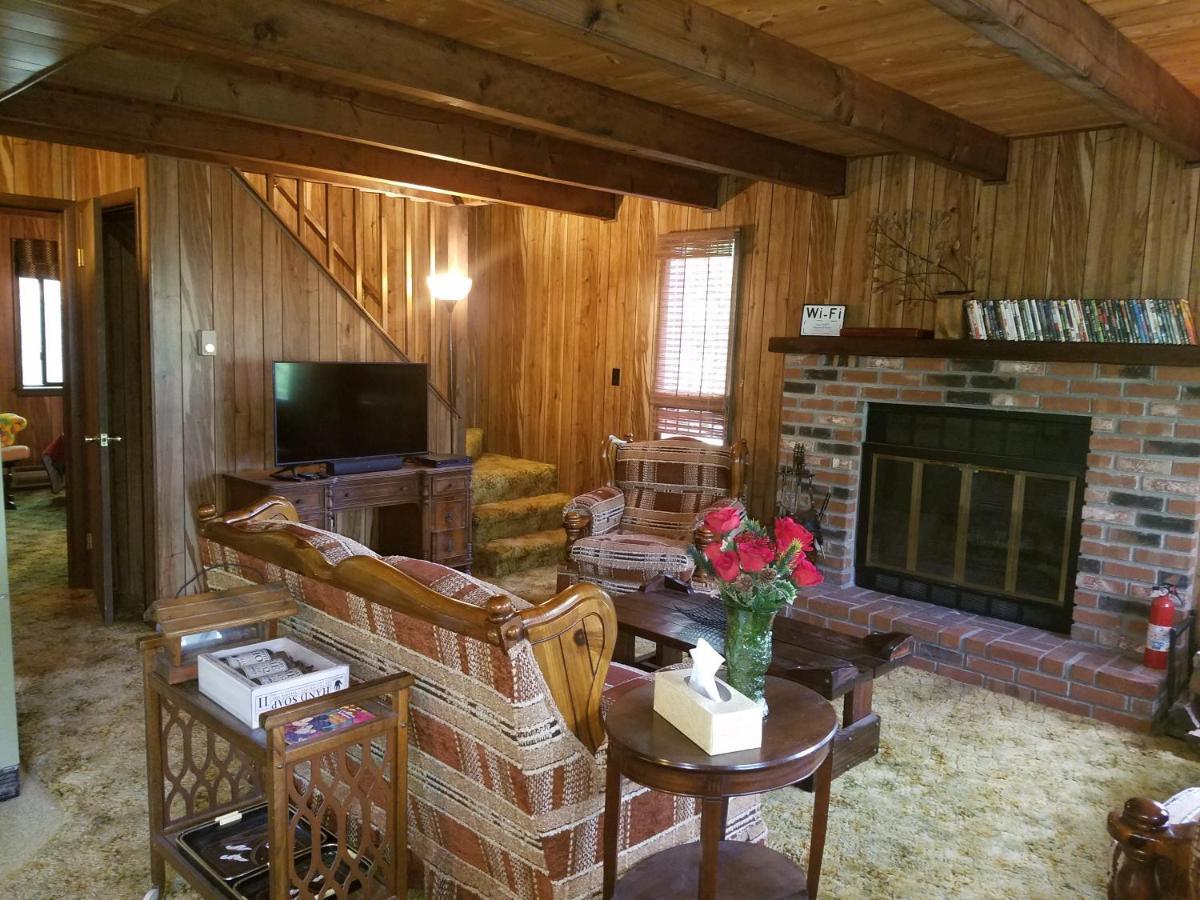 Saw Creek Cabin - Regent Hilltop Bushkill Exterior foto